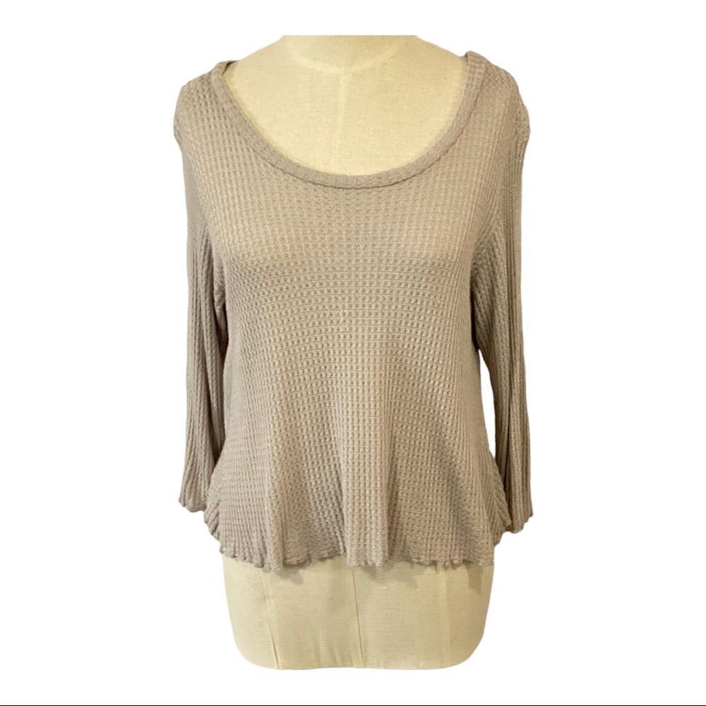 West Of Melrose Gray Open Back Long Sleeve Knit Top